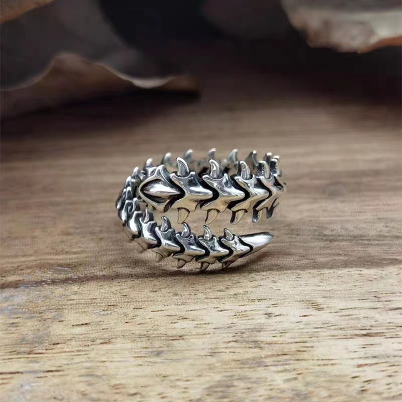 Anime Tokyo Ghoul Ring Kaneki  – Anime Cosplay Tokyo Ghoul Bewertung und Preis